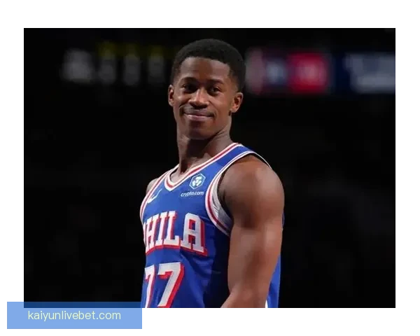 埃奇库姆伤愈复出砍下22分13篮板 76人连续两季横扫爵士 贝利豪取25分 埃奇库姆伤愈复出砍下22分13篮板 76人连续两季横扫爵士 贝利豪取25分